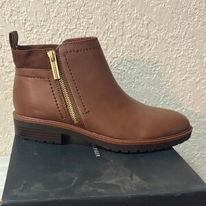 Tommy Hilfiger Brown Leather Side-Zip Ankle Booties